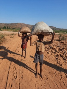 Akcja „woda za wodę” pomoże wybudować studnię w Antanimorze na Madagaskarze