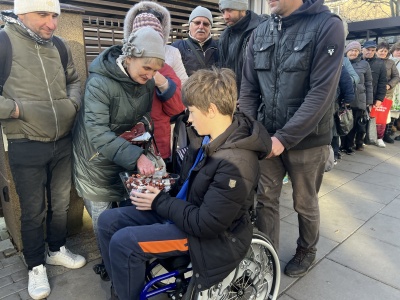 Ciepło, które wraca! Dzięki naszym Darczyńcom zimowe wsparcie trafiło do ludzi ubogich