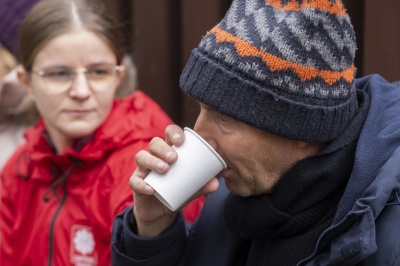 Zbiórka zimowego asortymentu – Podaruj ciepło osobom w kryzysie bezdomności
