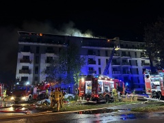 3d15effe-b82b-4dba-be68-bcf84cc7d093